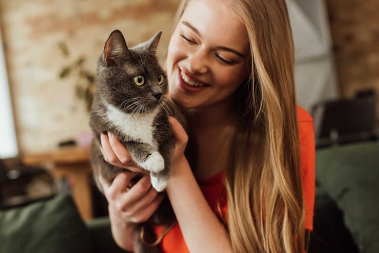 Cats Don’t Trust Easily — So If Yours Does These 10 Things, You’ve Earned It